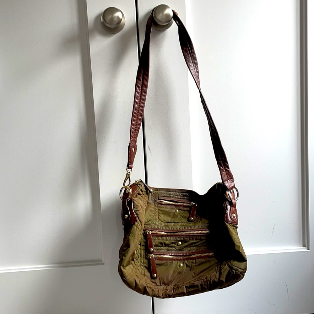 TOD’s green and brown nylon Pashmy bag